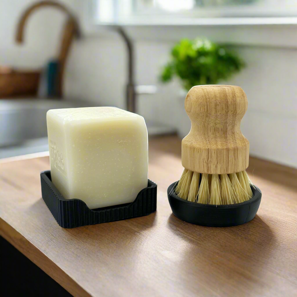 Dish Brush Holder - Greenbriar Market + Refillery