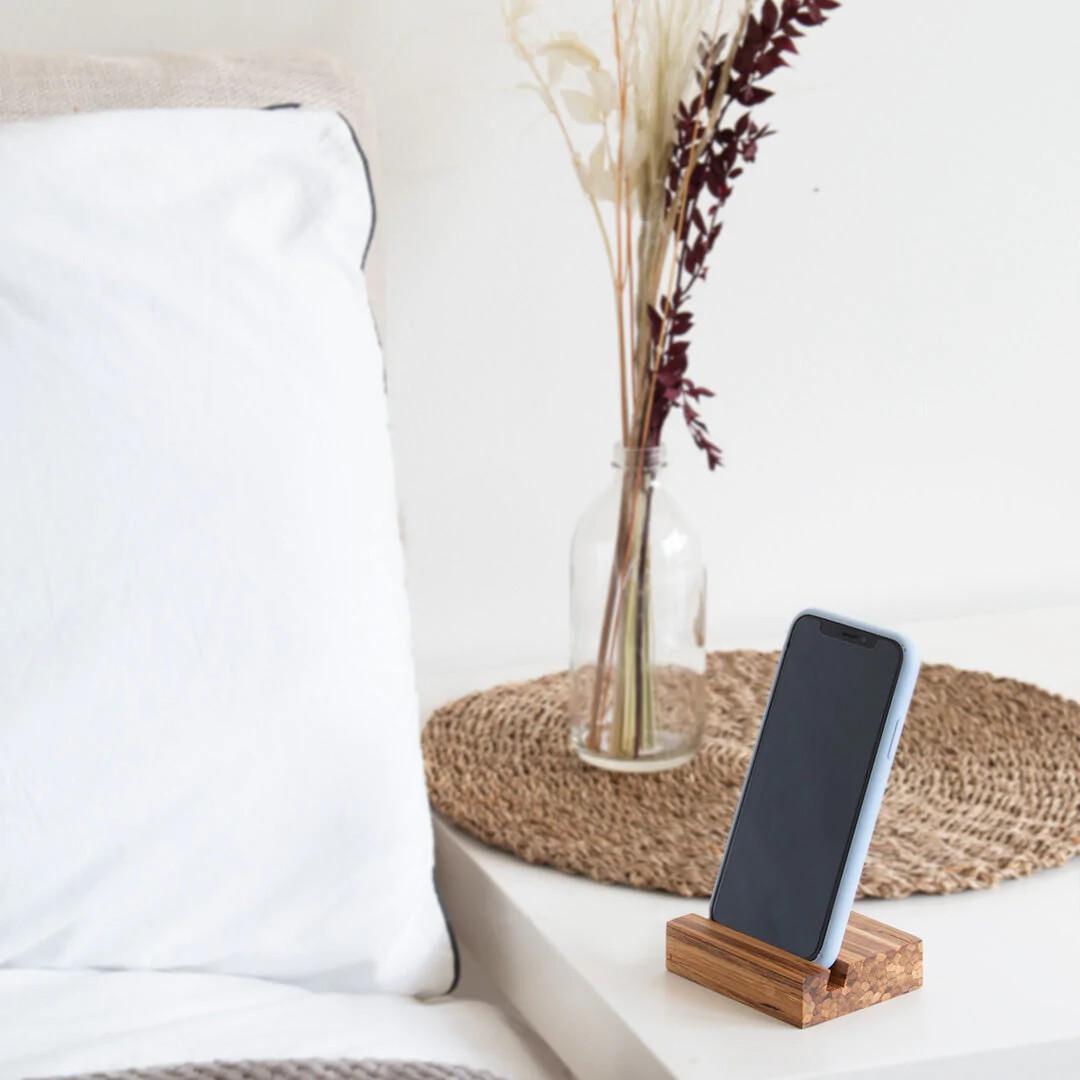 Phone Stand - Greenbriar Market + Refillery