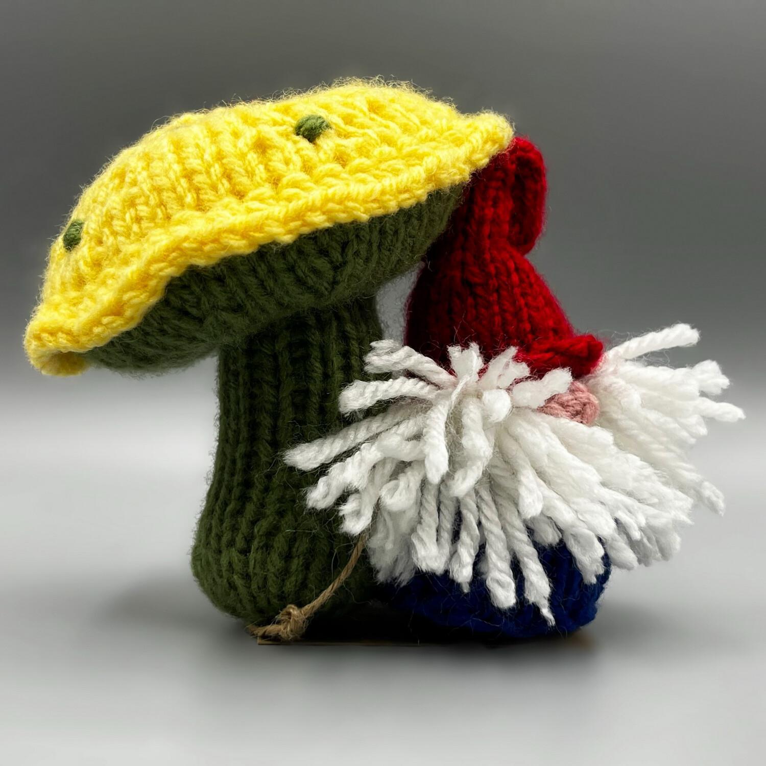 Hand Knit Decor I Gnome