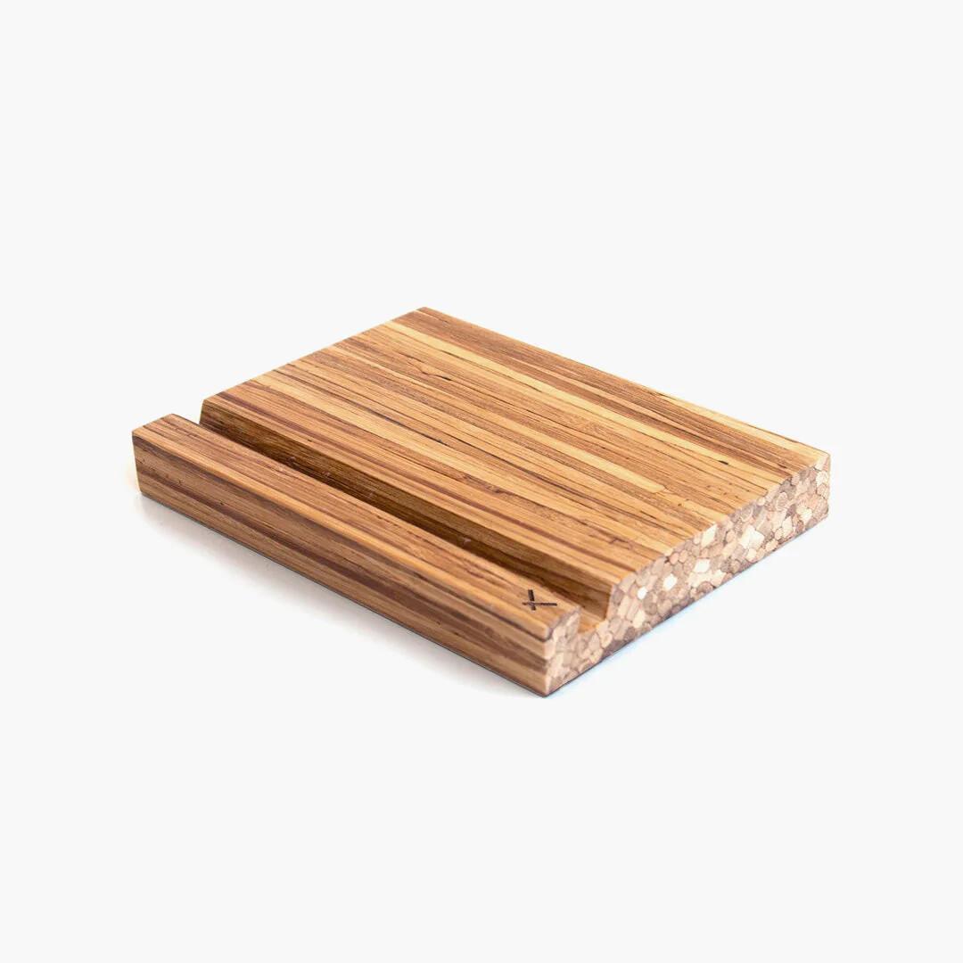 Tablet Stand - Greenbriar Market + Refillery