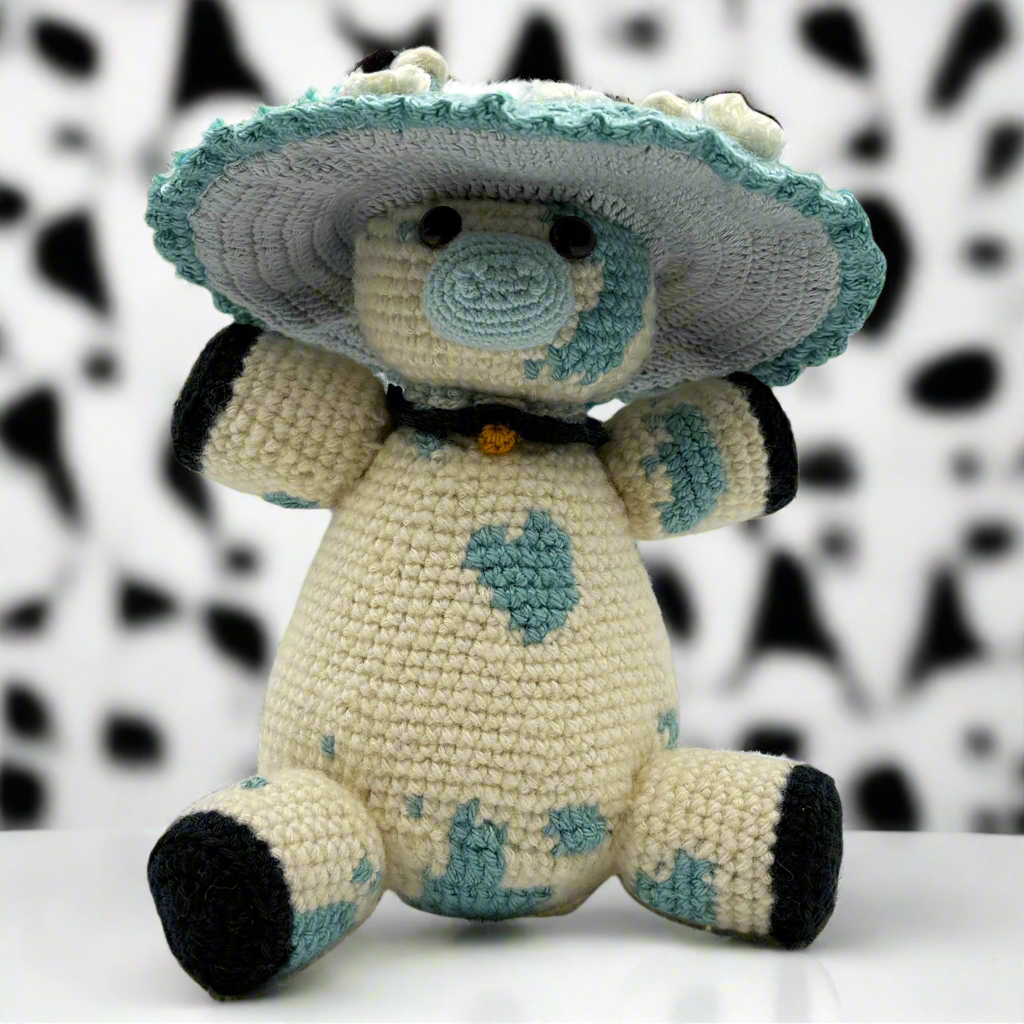 Toadstool Plushie - Greenbriar Market + Refillery
