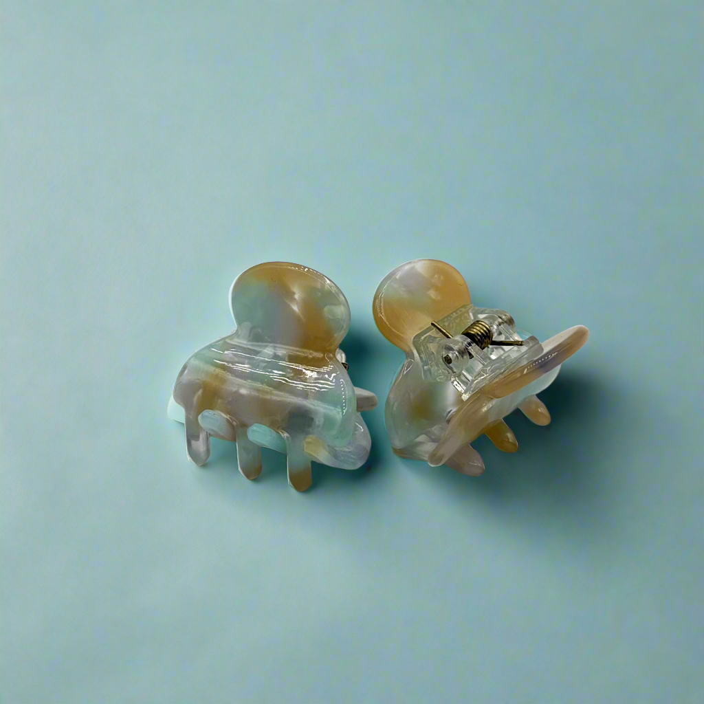 Pippa | Mini Rounded Hair Clip - Greenbriar Market + Refillery