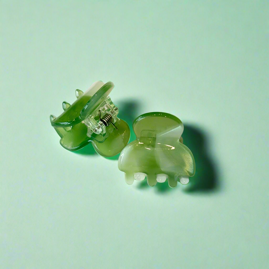 Pippa | Mini Rounded Hair Clip - Greenbriar Market + Refillery