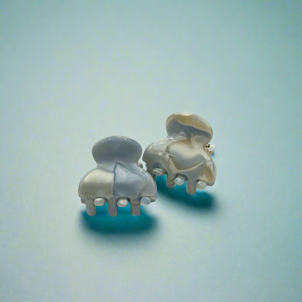 Pippa | Mini Rounded Hair Clip - Greenbriar Market + Refillery