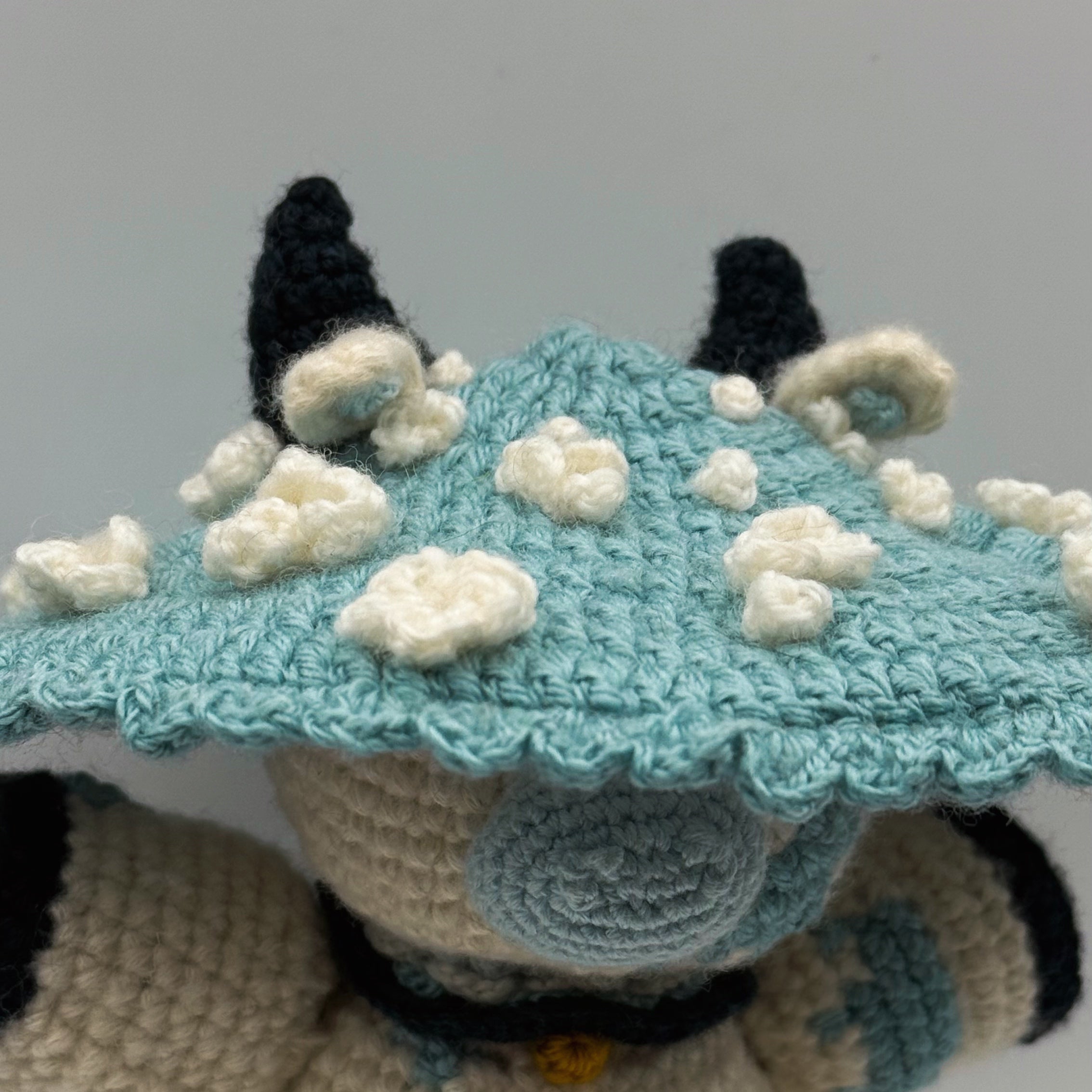 Toadstool Plushie - Greenbriar Market + Refillery